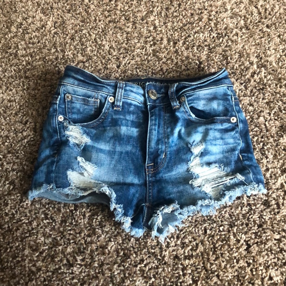 Shortie shorts